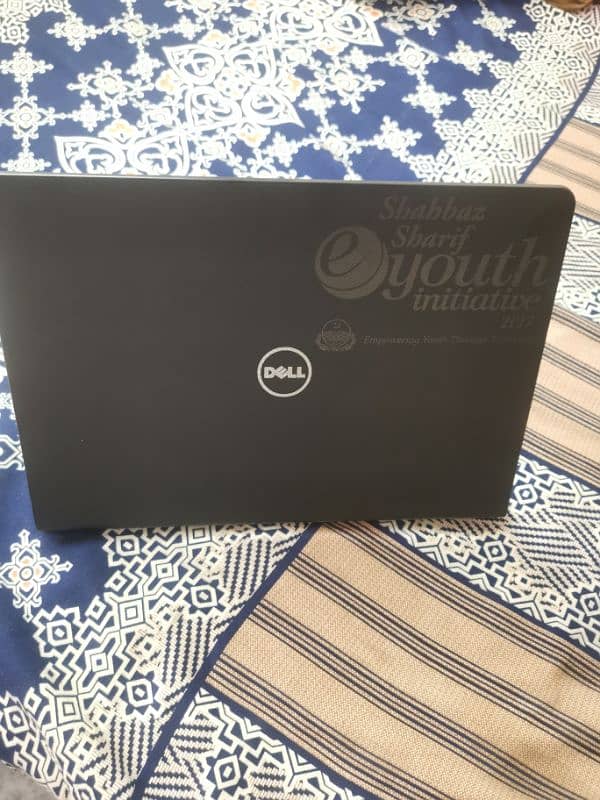 Dell i7 7 Generation Laptop 4