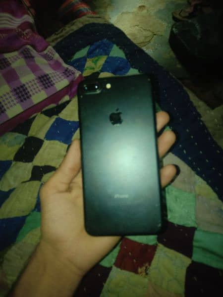 iPhone 7Plus non pta 1