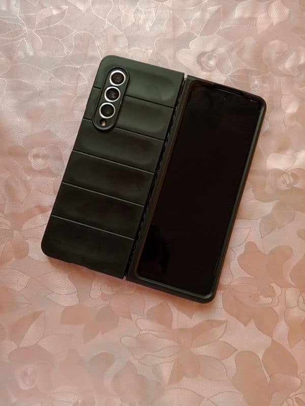 Samsung Galaxy z fold 3 5