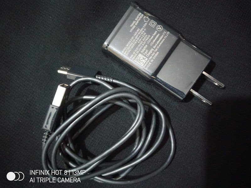 Samsung S10plus Charger and Cable 18watt new 100% original. 3