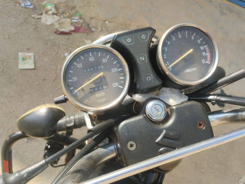 Suzuki Gs 150 19 modal 1