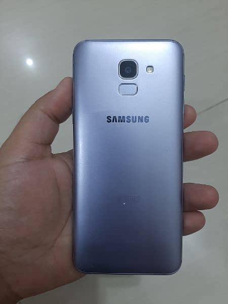 Samsung Galaxy J6 1