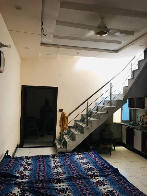 A Prime Location 3 Marla House In Jhang Road 7