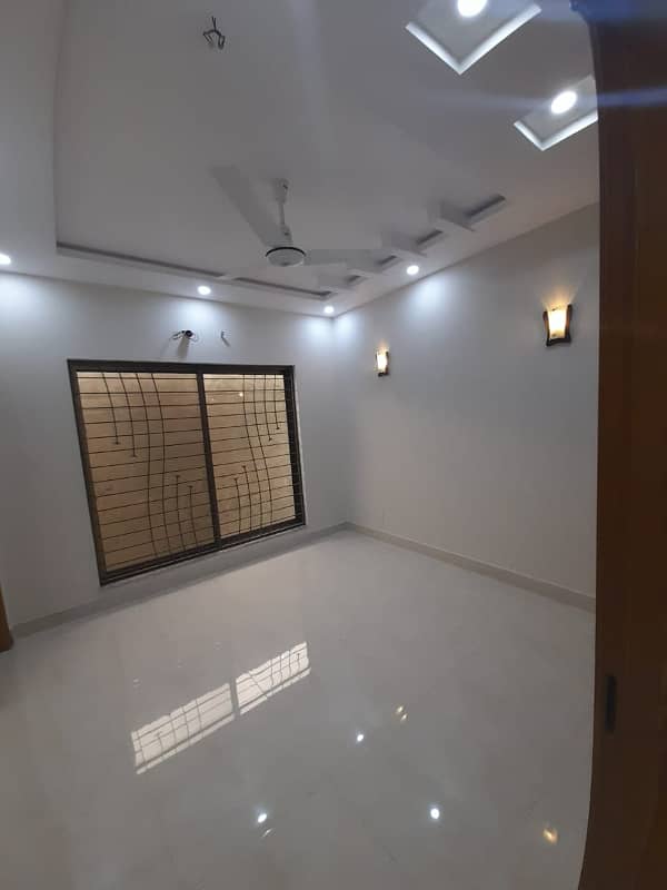 5 Marla Beautiful House For Rent In DHA 11 Rahbar 15