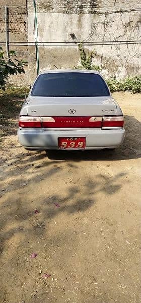 Toyota Corolla XE 1993 6