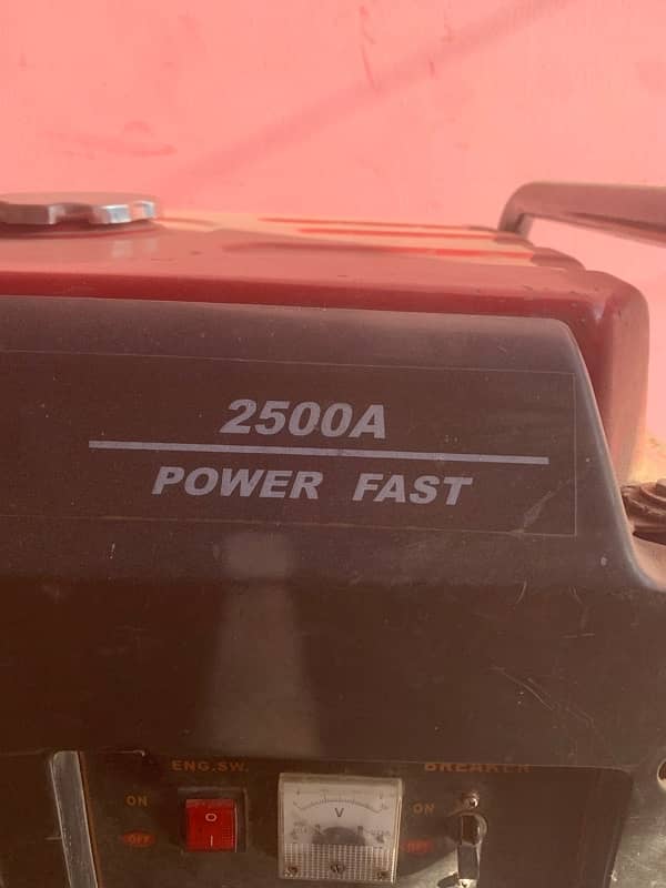 generator 2500A powers plus 4