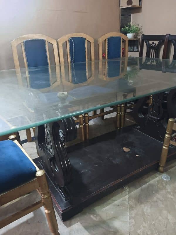 Dinning table | 8 seater dinning | glasstop dinning table for sale 7