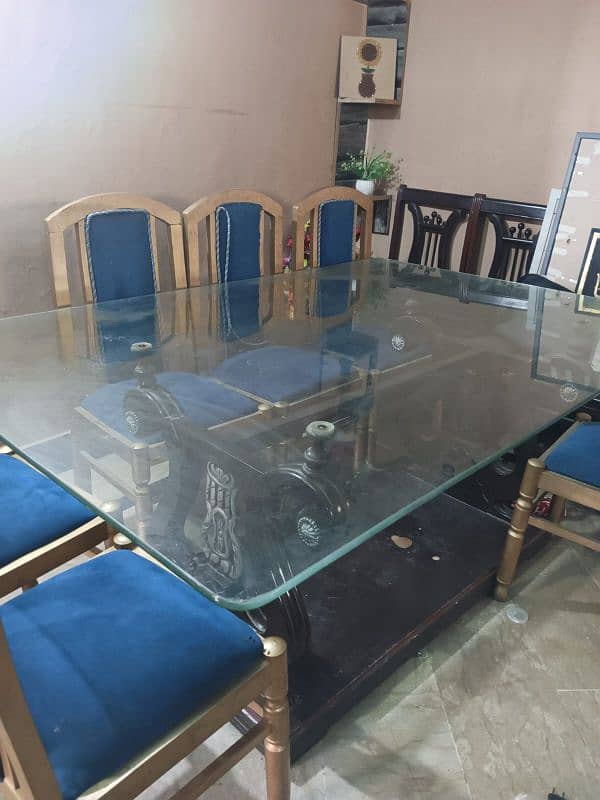 Dinning table | 8 seater dinning | glasstop dinning table for sale 8