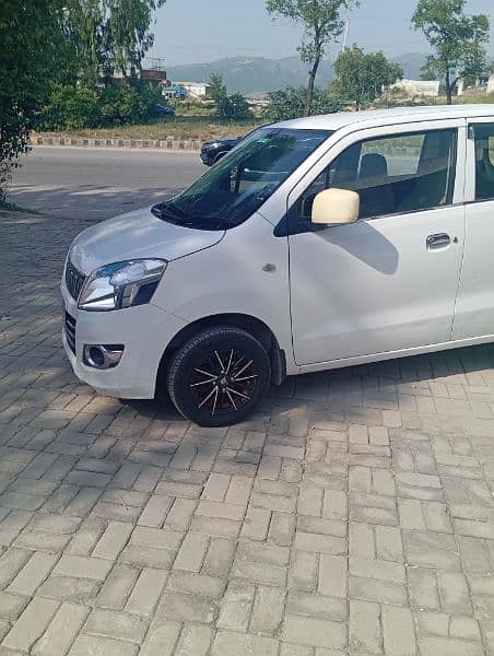 Suzuki Wagon R 2017 16