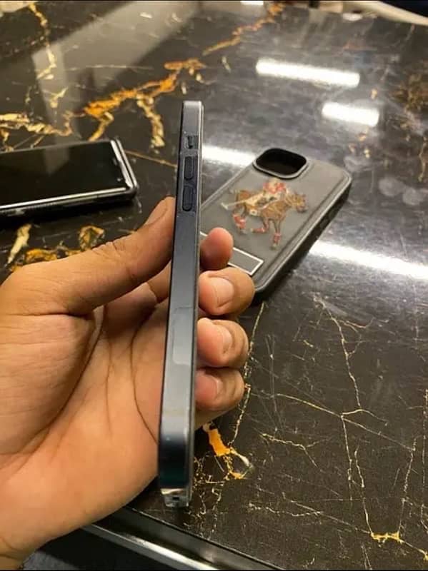 Apple iPhone 14 Plus 6