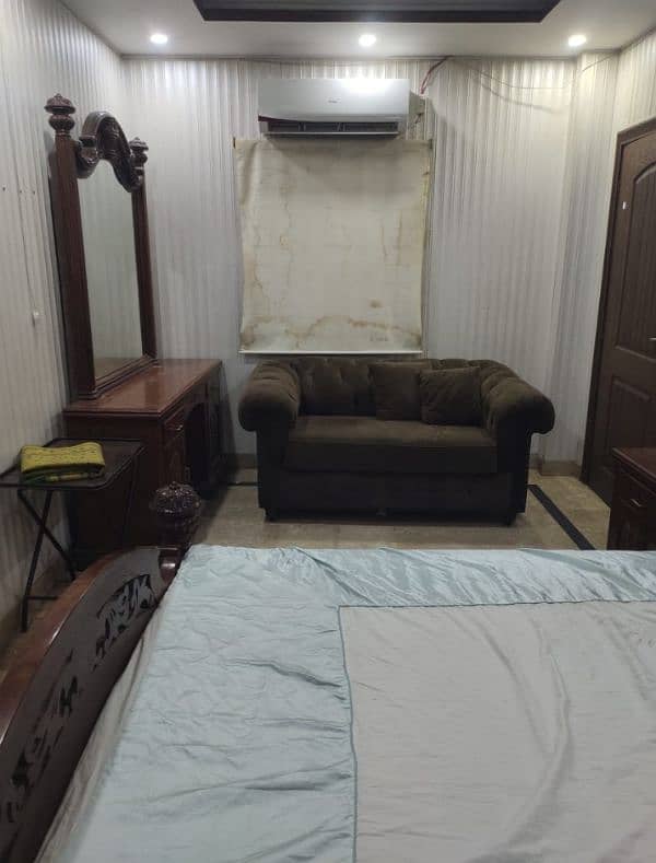 3.5Marla Fully Furnished Flat For Rent at Church Street Waris Road LHR 1