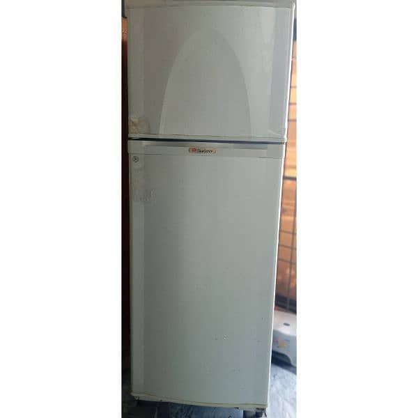 Fridge for sale 0