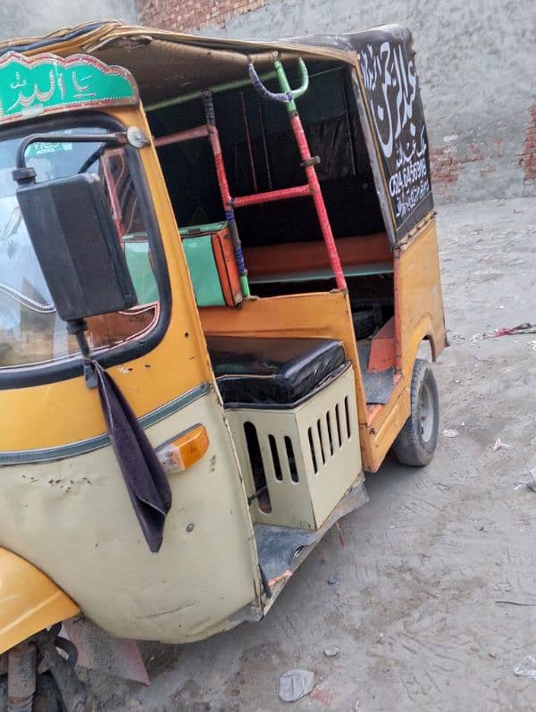 super asia tuktuk 12