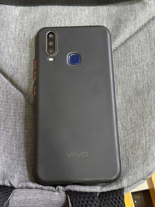 Vivo y15 4/64 3