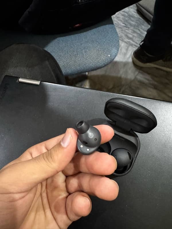 Samsung Galaxy Buds 2 Pro 3