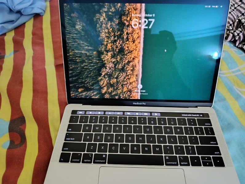 MacBook Pro 2019 13 inches 7