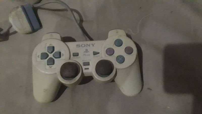 PS2 Controller 3