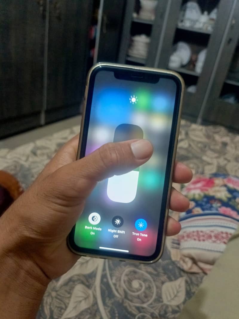 iPhone XR converted to 15pro 1