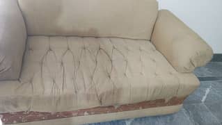 Sofa Set on Urgent Sale in very good condition