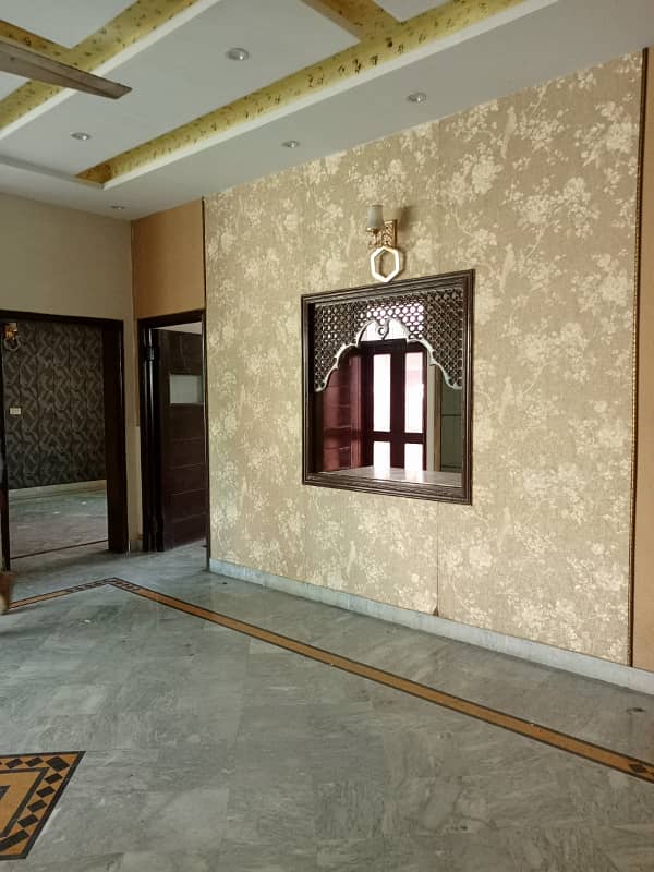 10 marla house for rent in johar town for family and office software house+call centre and other companies setup 3