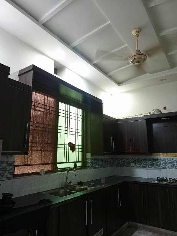 10 marla house for rent in johar town for family and office software house+call centre and other companies setup 25