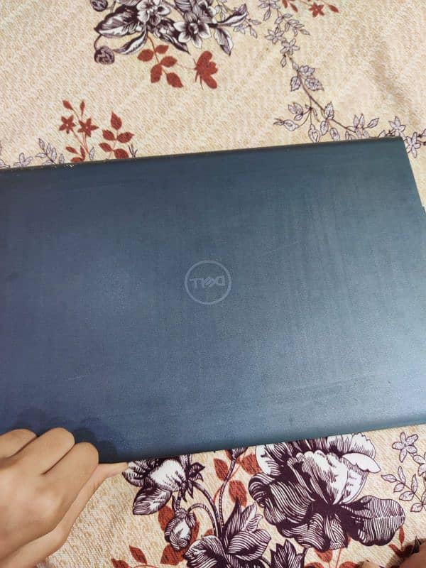 laptop Dell for sel 3