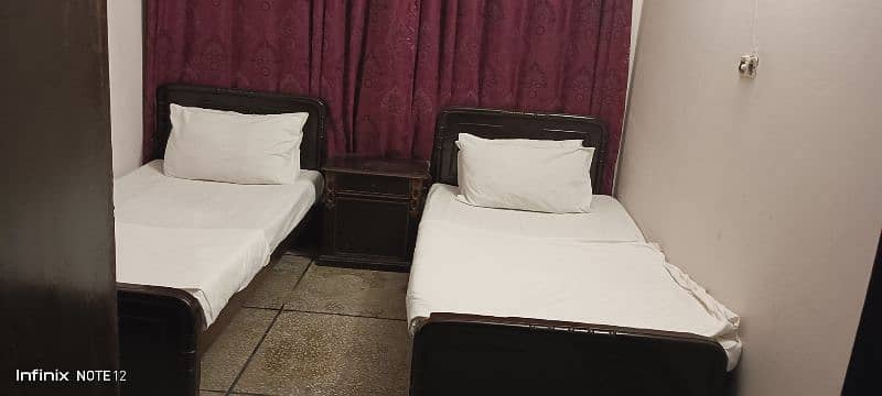 Hostel,Guest House Rooms  F-6/2 Near Super Market B Area Islamabad 4