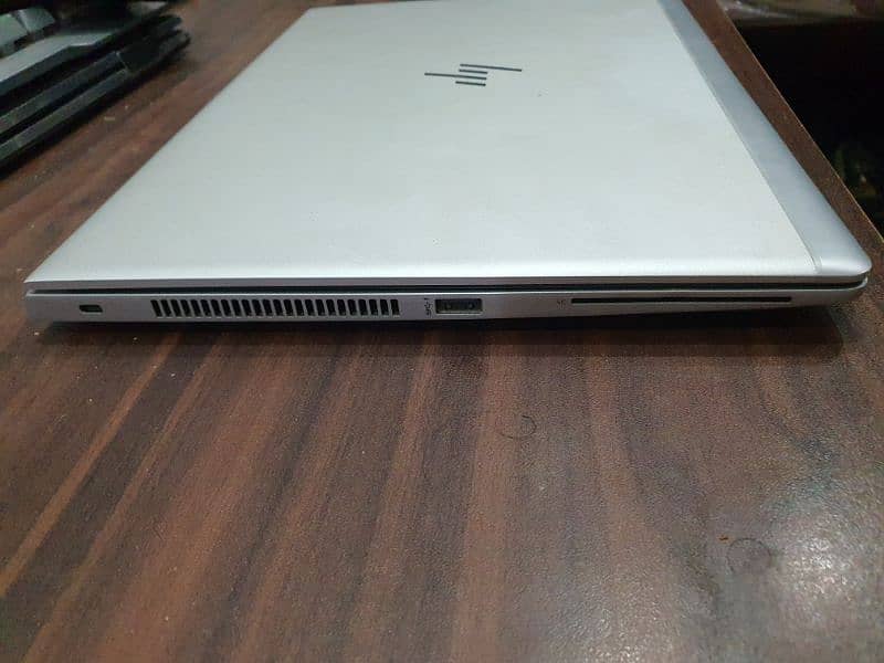 Hp elitebook 840 g5 1