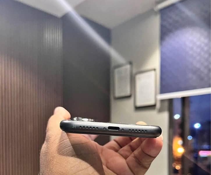 sell iPhone 11 3