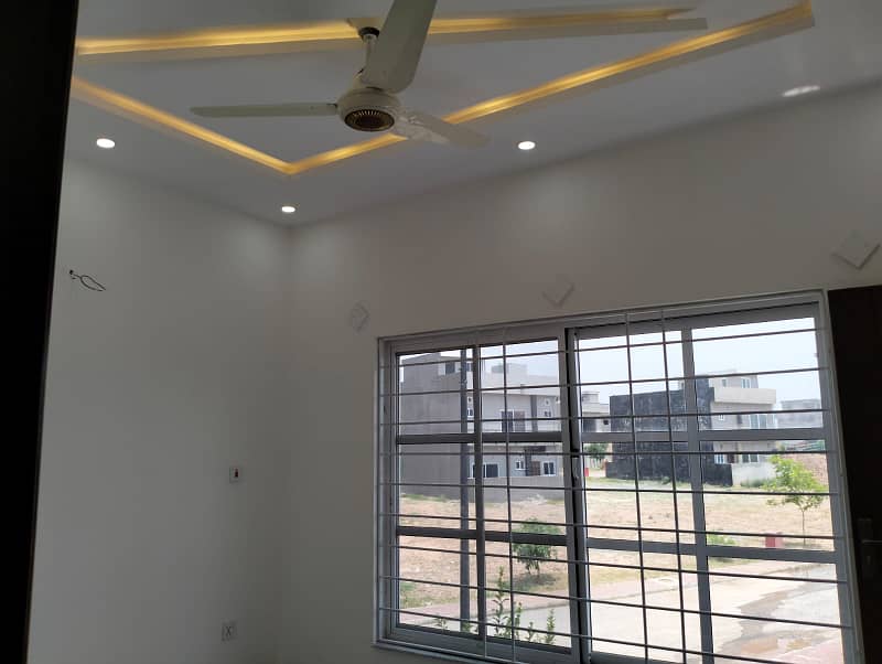 5 Marla Brand New Double Storey Park Face House Available For Sale 4