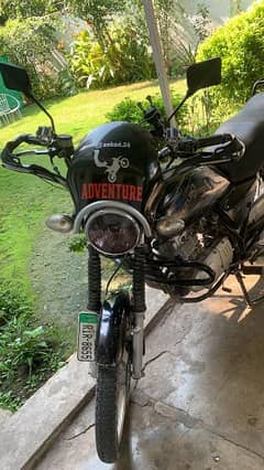 Suzuki GS 150 SE 0