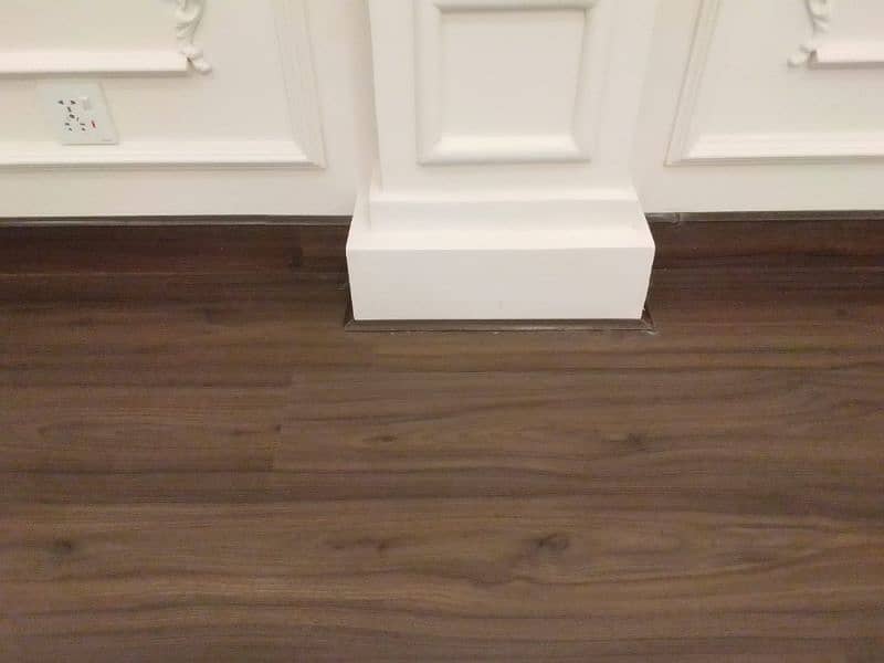 carpenter wooden floor installer 3