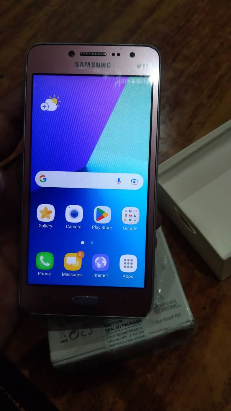 Samsung Galaxy Grand prime plus 4