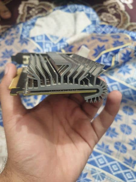 ZOTAC NVIDIA GT 730 DDR3 4GB 64 BIT 3