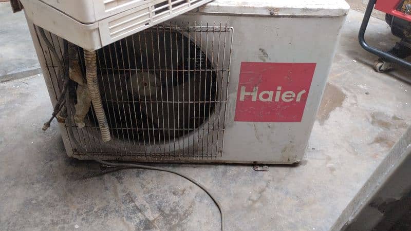 Haier 1 ton 4