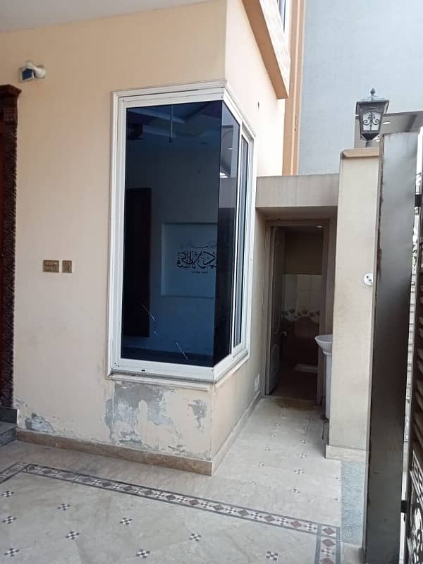 5 Marla Beautiful Double Storey House For Rent In Al Hafeez Garden Phase 1 8