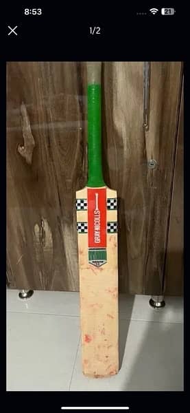 cricket bat and gloves for sell 1