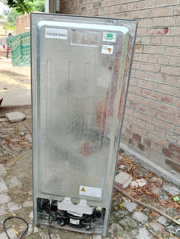 Haire De Freezer For Sell Lash condition New 2 month Use Full ok Ha 7