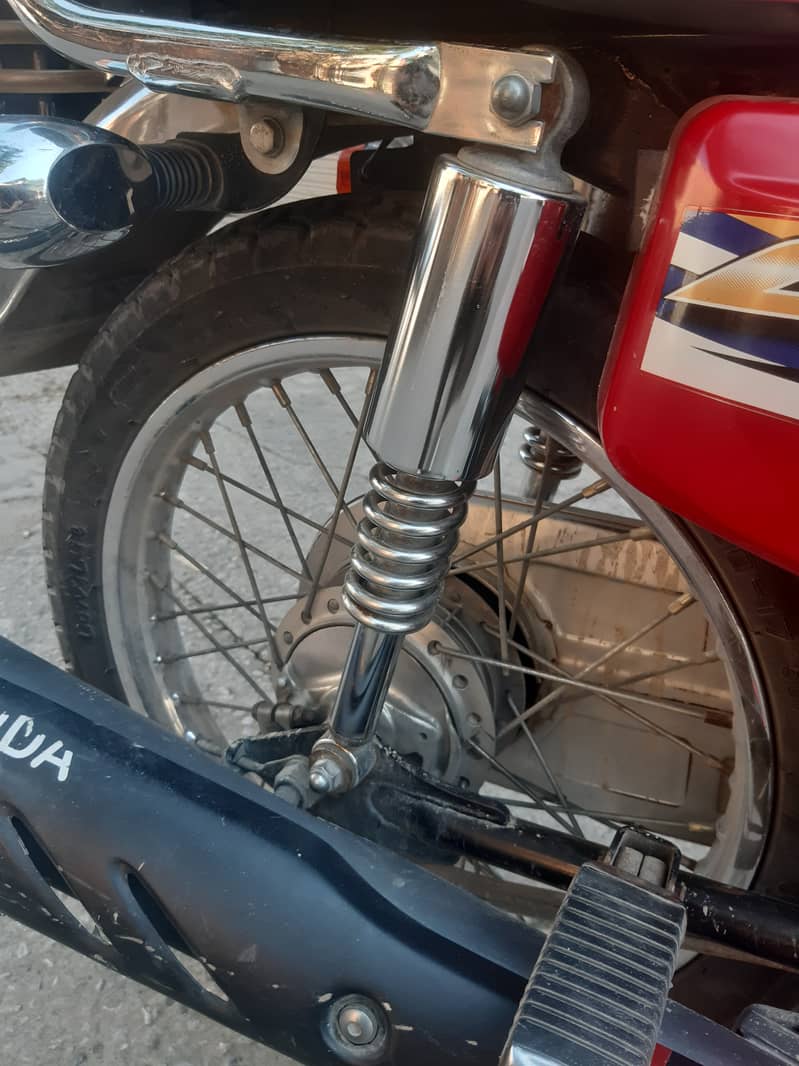 Honda CG 125 2019 8