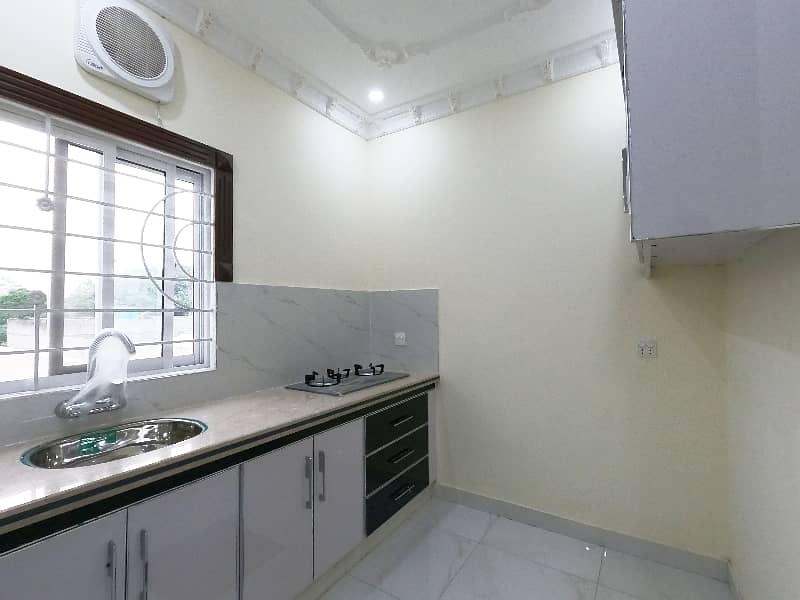 Ideal 12 Marla House Available In Johar Town Phase 2 - Block H3, Lahore 40