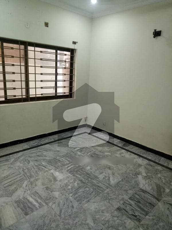 4 Marla Ground Portion Situated In G-13/4 For Rent 1