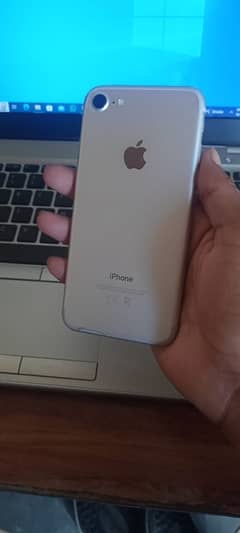 IPhone 7 Good Condition 128gb Water Pack