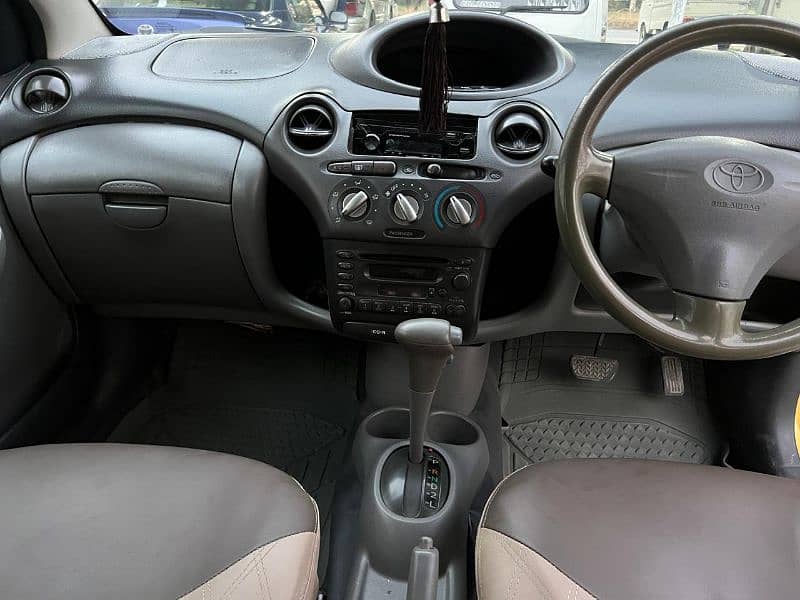 Toyota Vitz 1999 19