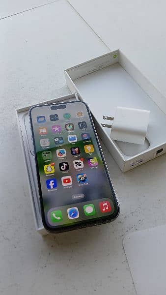 iphone 14 pro max brand new 6