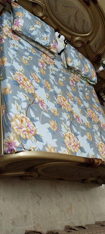 Double mattress 6X72X78 2