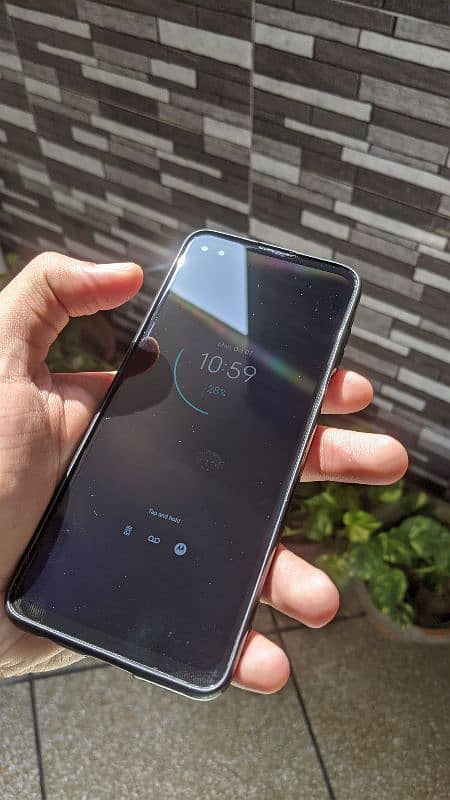 Motorola one 5g 4/128 18