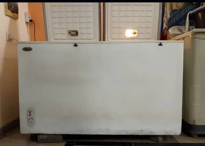 Waves Freezer For Sell in good Condition 1