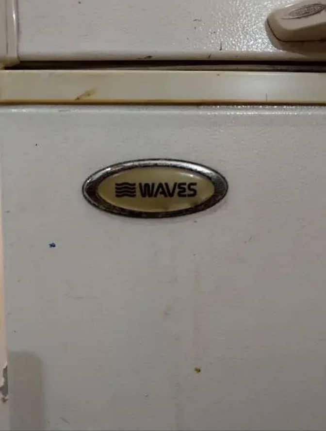 Waves Freezer For Sell in good Condition 6