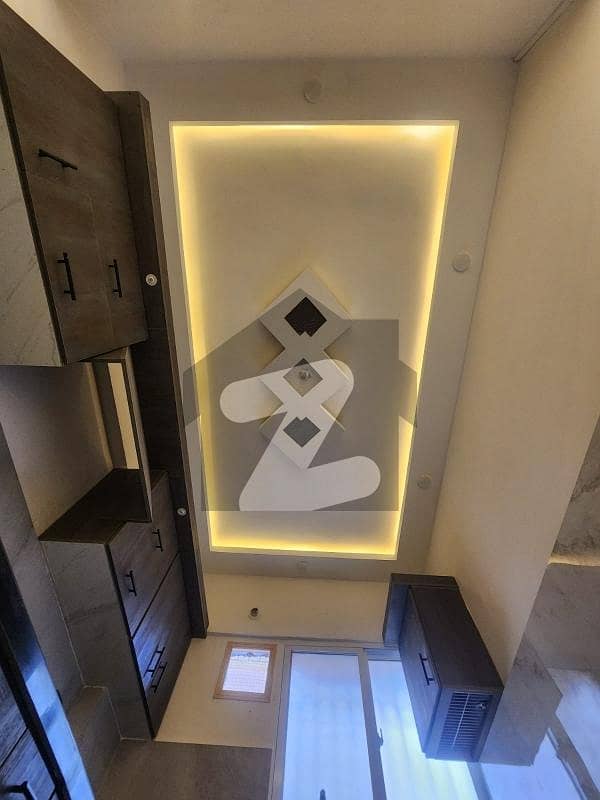 Ideally Located Corner Flat For sale In Gulshan-e-Iqbal Town Available 25