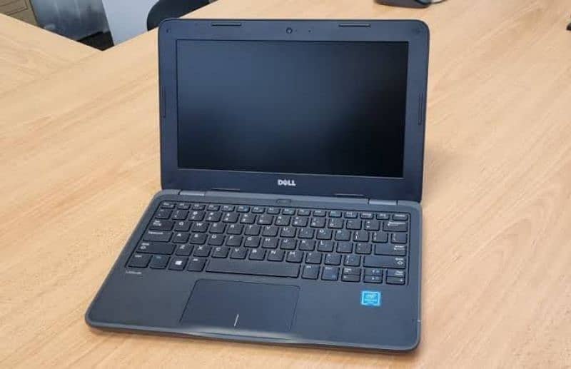 Dell Laptop available 2GB Ram 4GB Ram 10 Hours Battery Windows 10 2